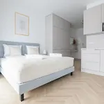 Apartment Granaria Old Town By Alqueen