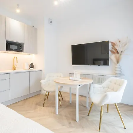 Granaria Old Town By Alqueen Appartement