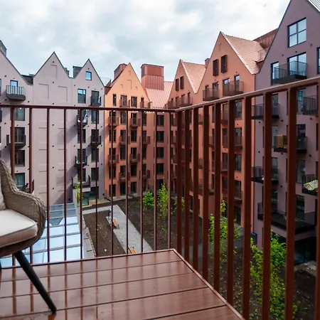 Apartment Granaria By Alqueen Danzig