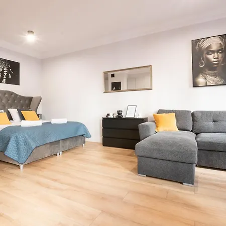 Granaria Old Town By Alqueen Gdańsk