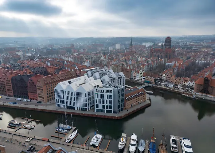 Granaria Old Town By Alqueen Gdańsk