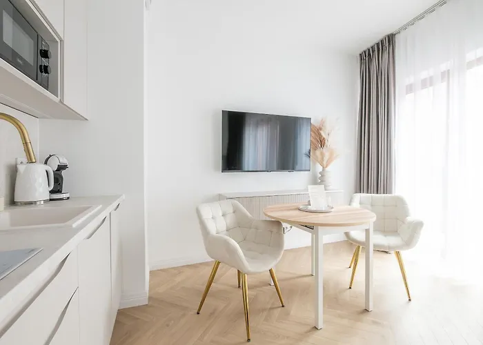 Granaria Old Town By Alqueen Apartament *