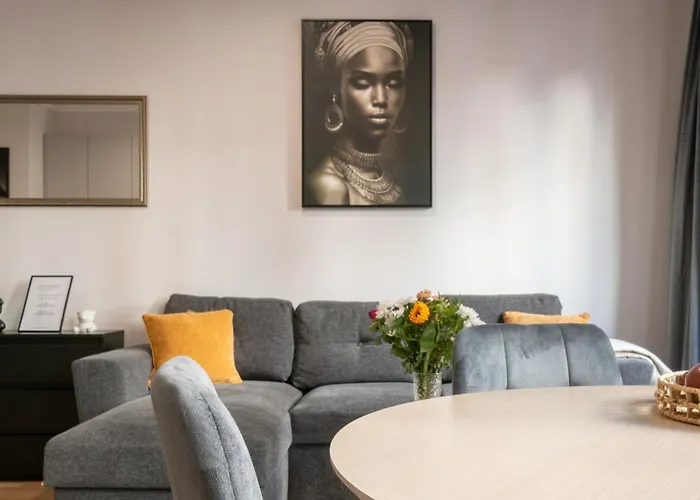 Granaria Old Town By Alqueen Apartament